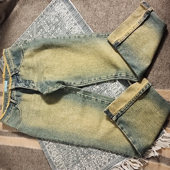 🔴 🔚🔜 SALE Bunnys 🐰 Y2K Acid Wash Straight Leg Thick Denim Jeans. - Picture 1 of 12